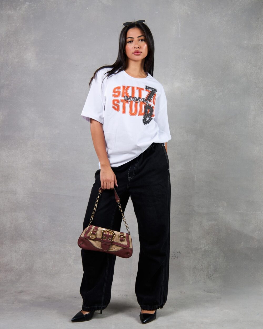 SKITZO STUDIO TEE